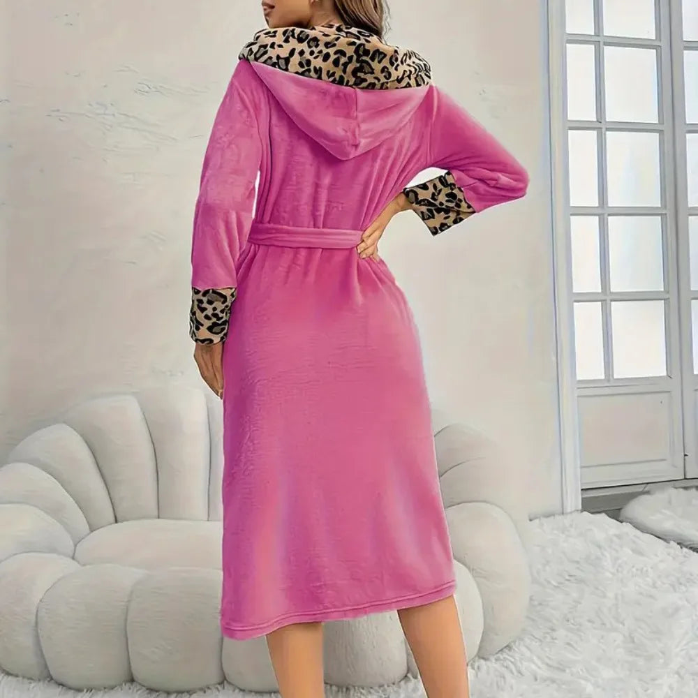 Peignoir femme doux vu de dos